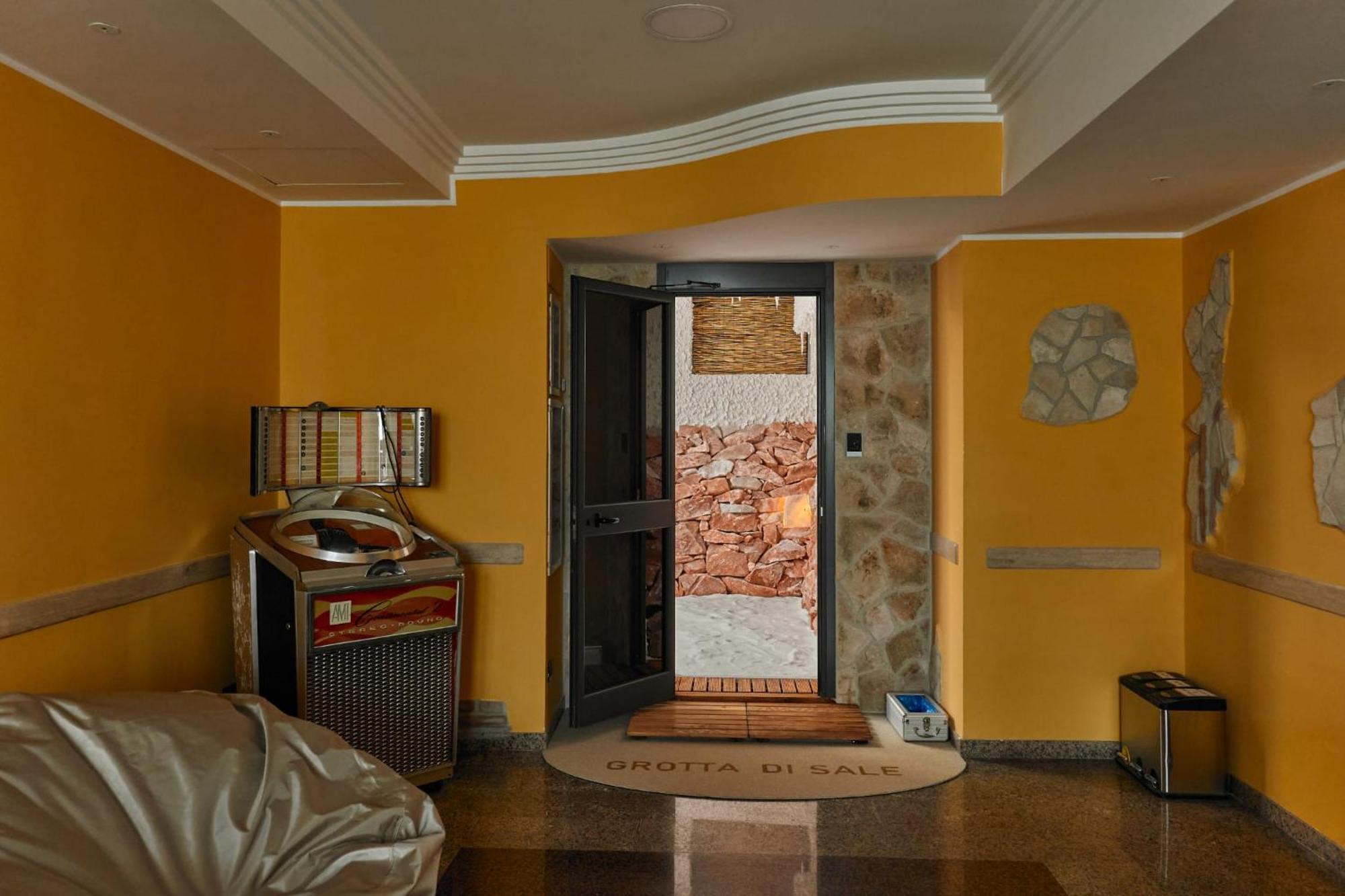 Hotel Aurora Wellness&SPA Tivoli Terme Exterior foto