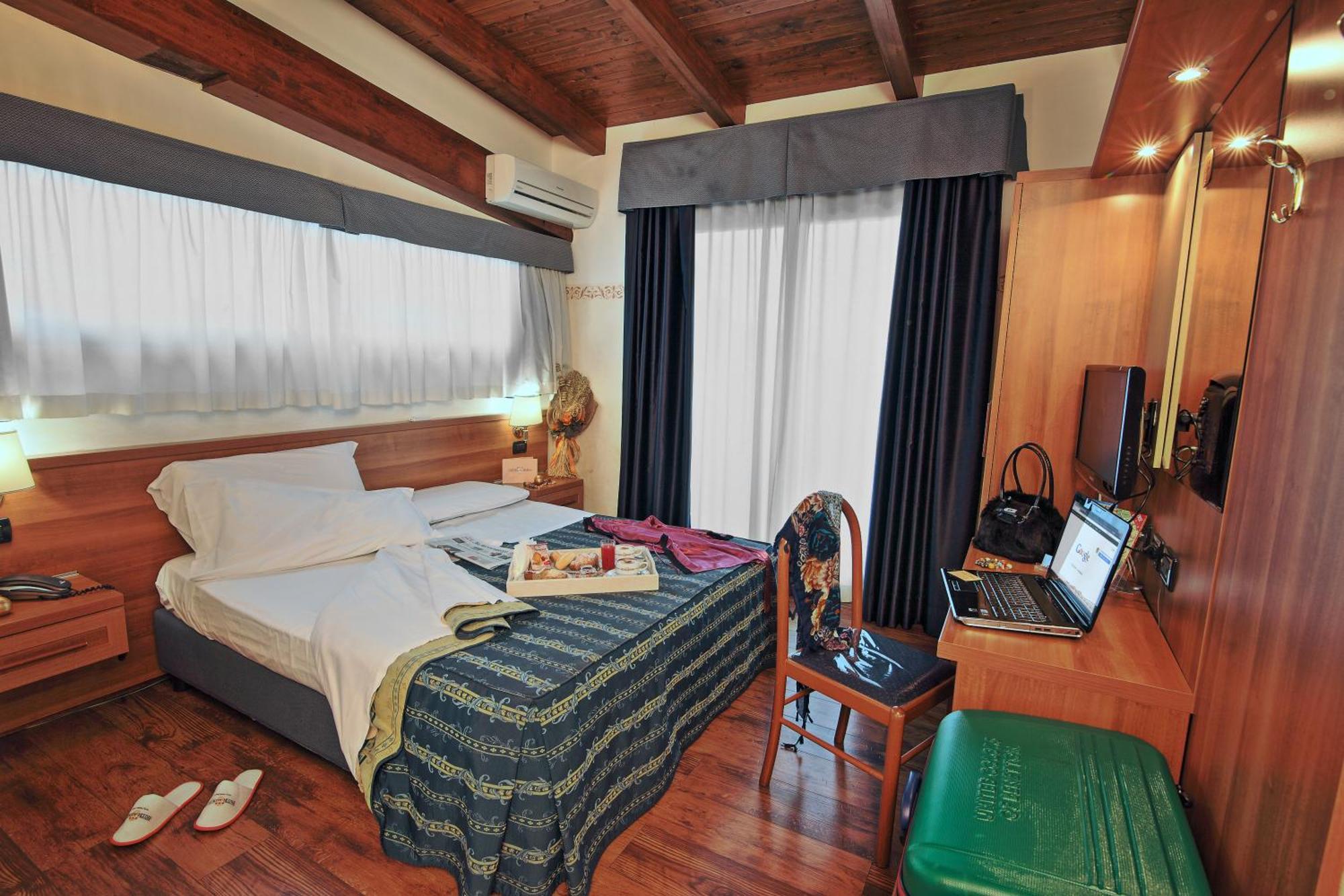 Hotel Aurora Wellness&SPA Tivoli Terme Exterior foto